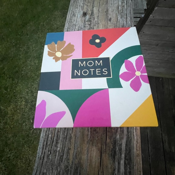 Lady Jane Modern Mom Geo Flora Memo Note Box With Pen. - Picture 6 of 8